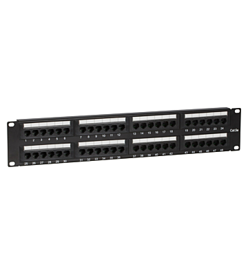 CAT5e UTP-päivityspaneeli - 48 porttia